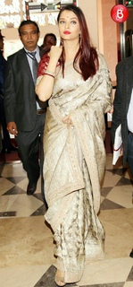 Aishwarya Rai Bachchan feet photo thumbnail