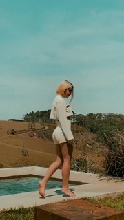 Jade Picon feet photo thumbnail