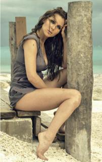Elsa Pataky feet photo thumbnail