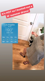 Angela Kinsey feet photo thumbnail