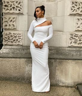 Rochelle Humes feet photo thumbnail