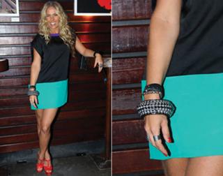 Adriane Galisteu feet photo thumbnail