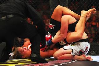 Ronda Rousey feet photo thumbnail