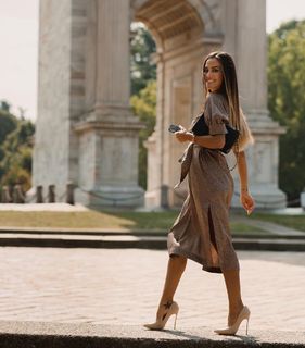 Giorgia Palmas feet photo thumbnail