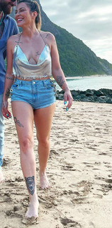 Cleo feet photo thumbnail