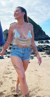 Cleo feet photo thumbnail