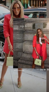 Adrienne Houghton feet photo thumbnail