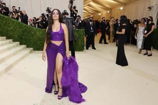 Camila Cabello feet photo thumbnail