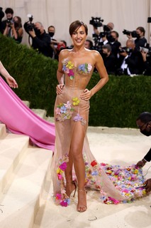 Irina Shayk feet photo thumbnail