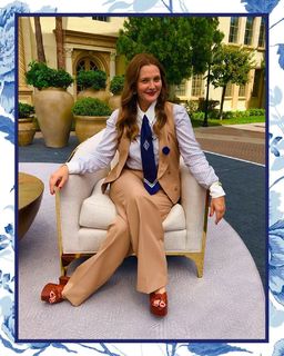 Drew Barrymore feet photo thumbnail