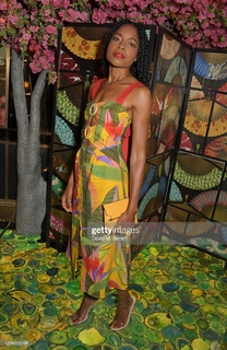 Naomie Harris feet photo thumbnail
