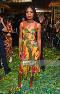 Naomie Harris feet photo thumbnail