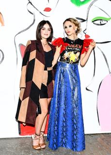 Lucy Hale feet photo thumbnail