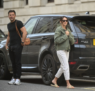 Michelle Keegan feet photo thumbnail