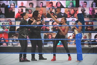 Sasha Banks feet photo thumbnail