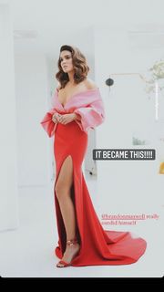 Mandy Moore feet photo thumbnail