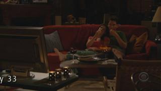 Cobie Smulders feet photo thumbnail