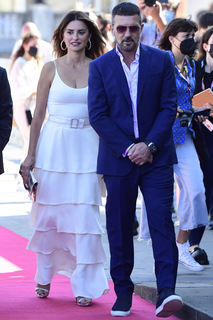 Penélope Cruz feet photo thumbnail