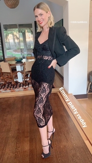 January Jones feet photo thumbnail