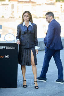 Penélope Cruz feet photo thumbnail