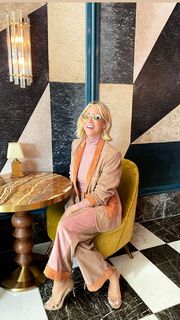 Brittany Snow feet photo thumbnail