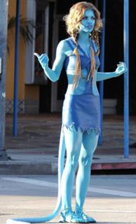 AnnaLynne McCord feet photo thumbnail