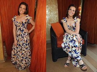 Mandy Moore feet photo thumbnail
