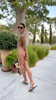 Bruna Marquezine feet photo thumbnail