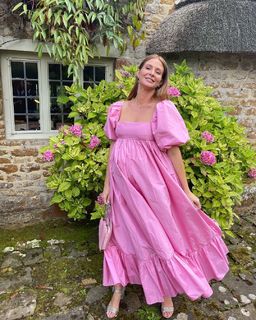 Millie Mackintosh feet photo thumbnail