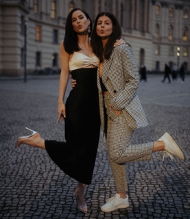 Lena Meyer-Landrut feet photo thumbnail