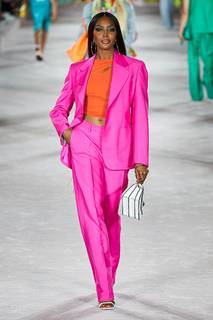 Naomi Campbell feet photo thumbnail
