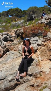 Jenna Ezarik feet photo thumbnail