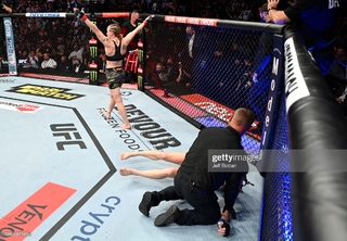 Valentina Shevchenko feet photo thumbnail