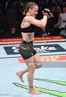 Valentina Shevchenko feet photo thumbnail