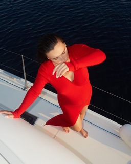 Olga Seryabkina feet photo thumbnail