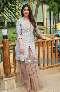 Ileana D'Cruz feet photo thumbnail