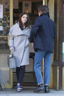 Ashley Greene feet photo thumbnail
