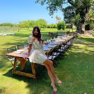 Elisabetta Canalis feet photo thumbnail