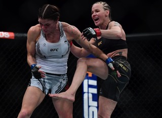 Valentina Shevchenko feet photo thumbnail