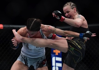 Valentina Shevchenko feet photo thumbnail