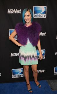 Katy Perry feet photo thumbnail