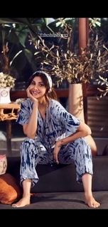 Shilpa Shetty Kundra feet photo thumbnail