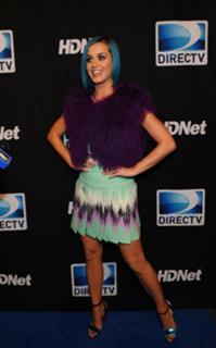 Katy Perry feet photo thumbnail
