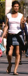 Elisabetta Canalis feet photo thumbnail