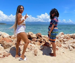 Angela Yee feet photo thumbnail