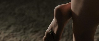 Sydney Sweeney feet photo thumbnail