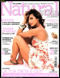 Elisabetta Canalis feet photo thumbnail