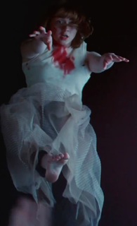 Maisie Williams feet photo thumbnail