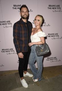 Jorgie Porter feet photo thumbnail