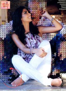 Elisabetta Gregoraci feet photo thumbnail